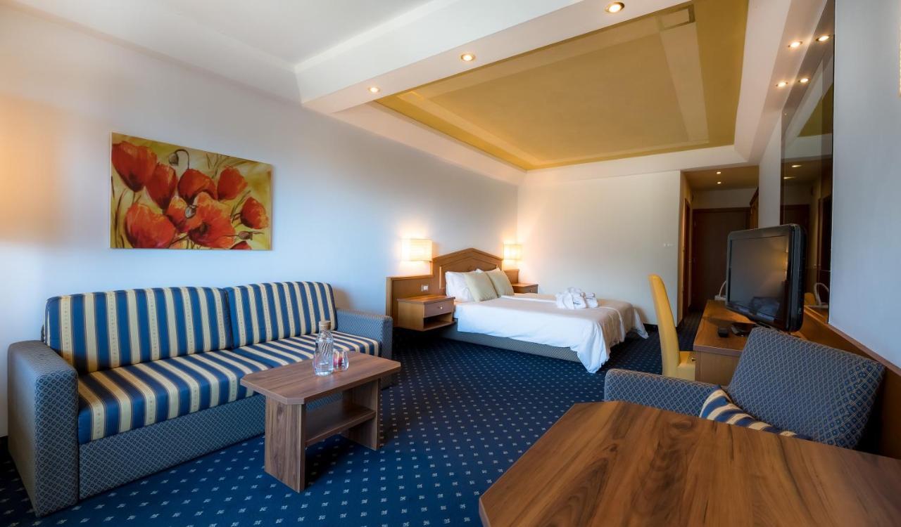 Hotel Ifinger เชนนา ภายนอก รูปภาพ